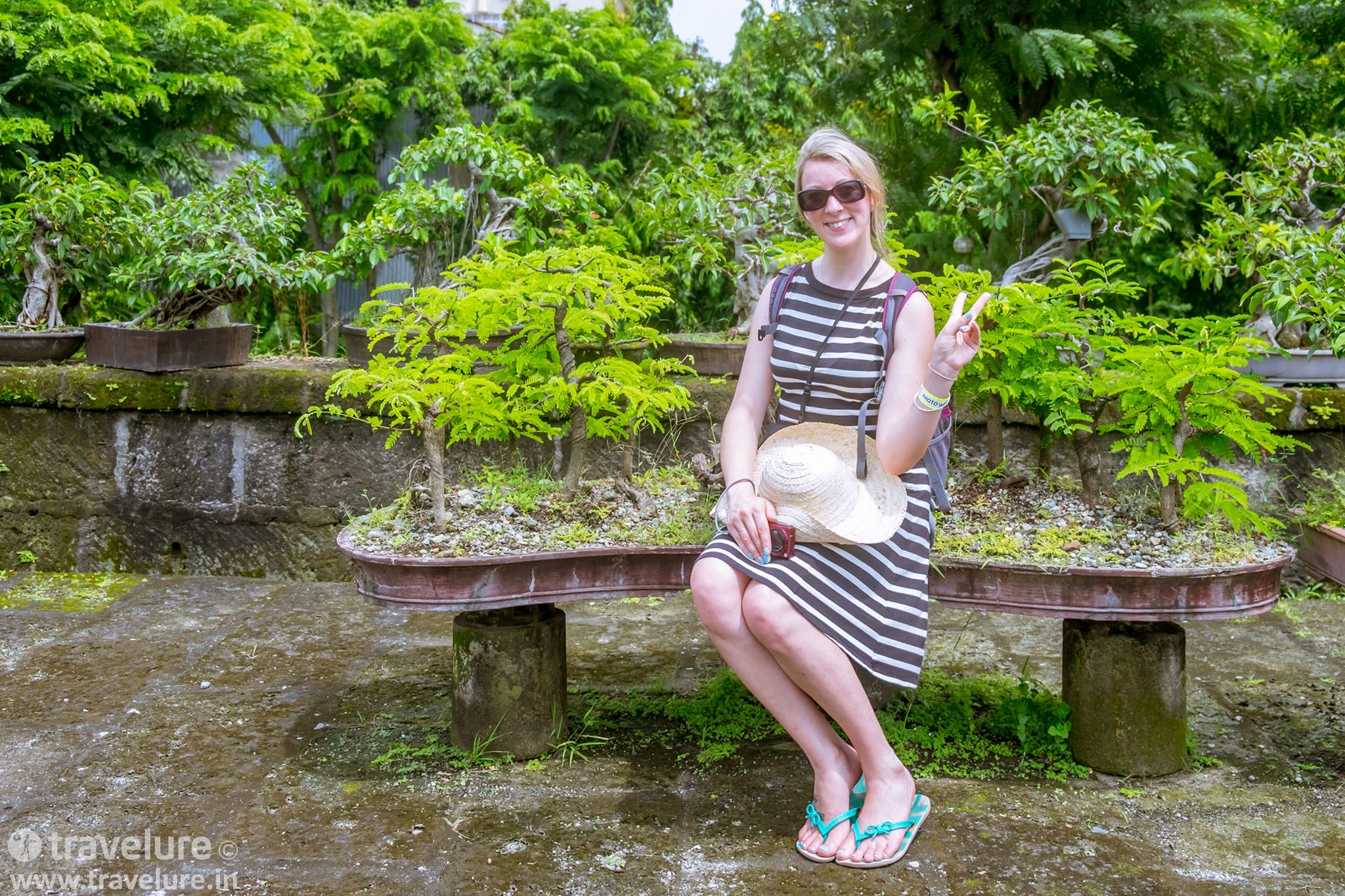 How to Dress for TBEX - Traveling Honeybird