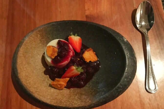 Delicious Desserts Highlander Restaurant || Traveling Honeybird Delicious Desserts Highlander Restaurant || Traveling Honeybird