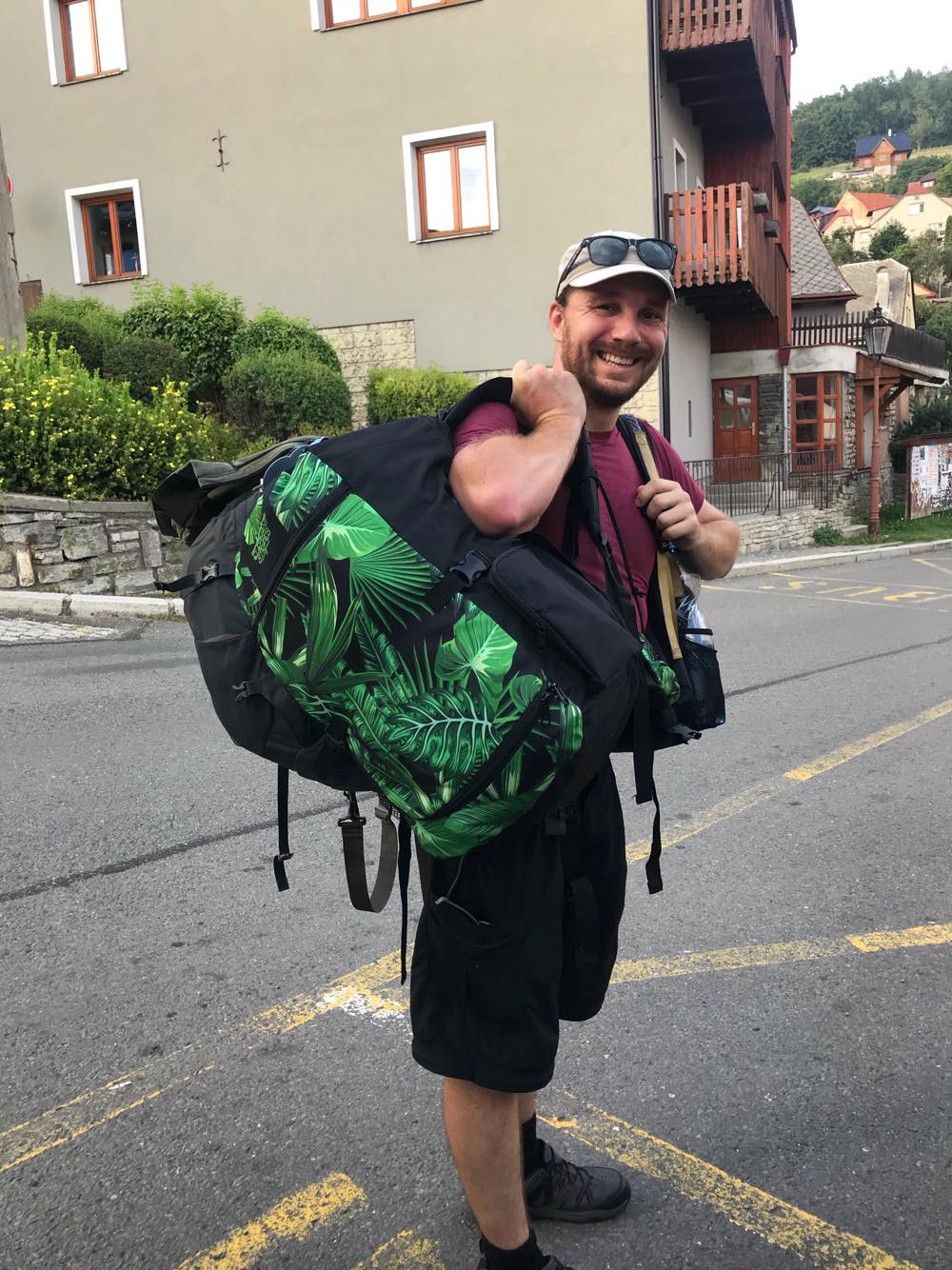 An easy to carry bag An easy to carry bag