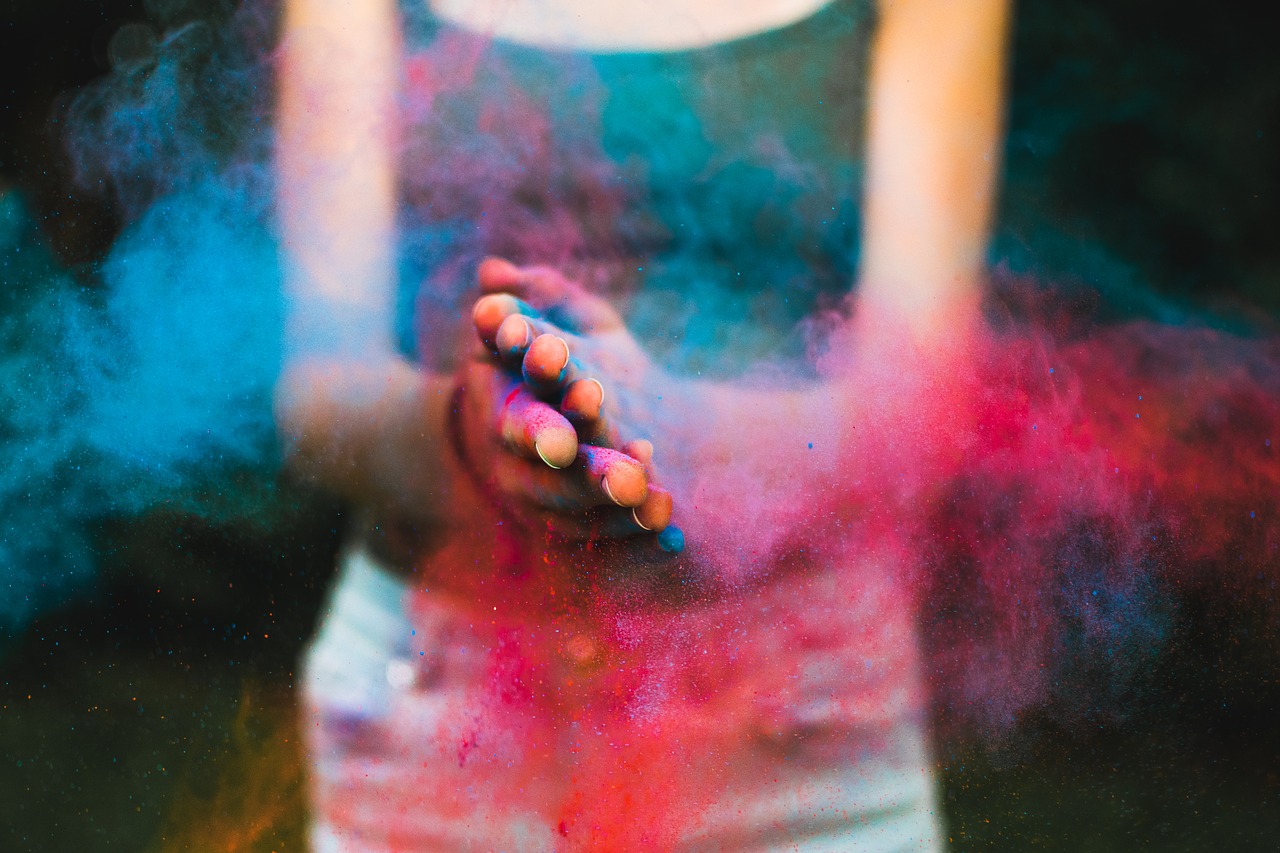 Girls guide to Holi Nepal Girls guide to Holi Nepal