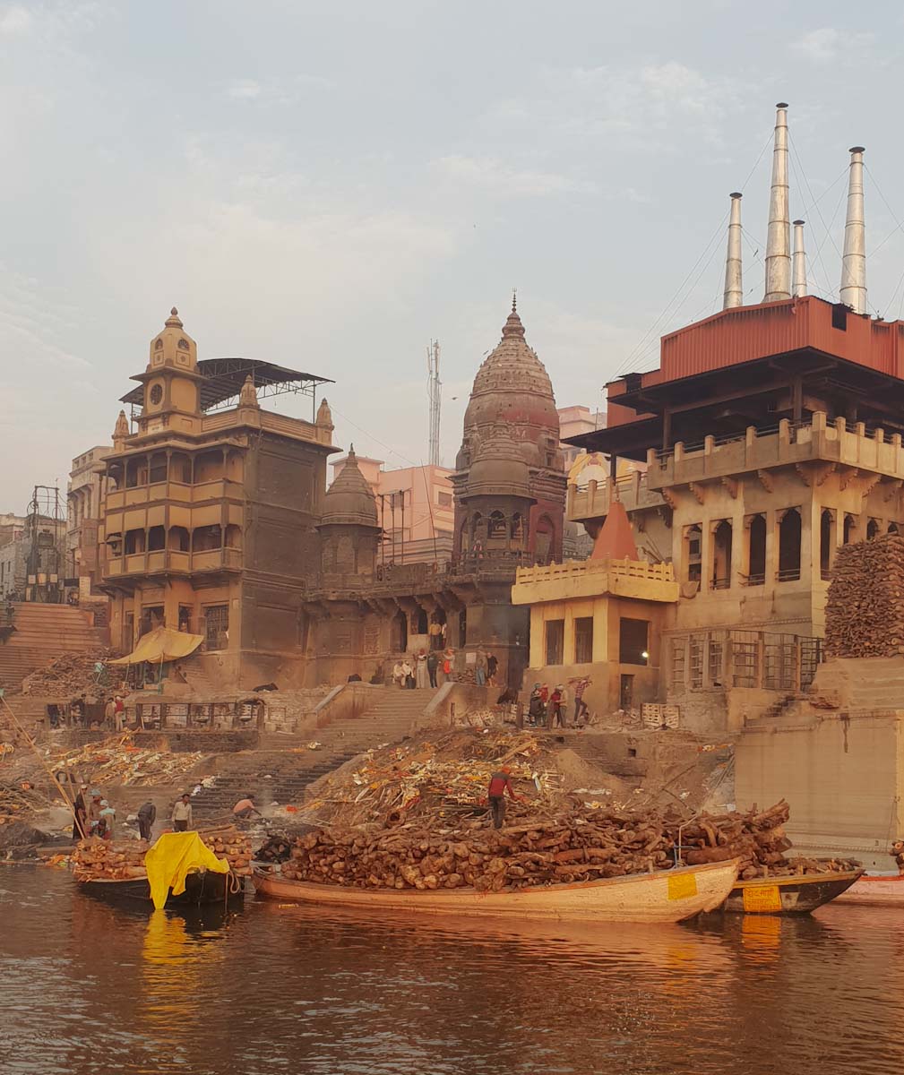 Crematorium ghat in Varanasi Crematorium ghat in Varanasi