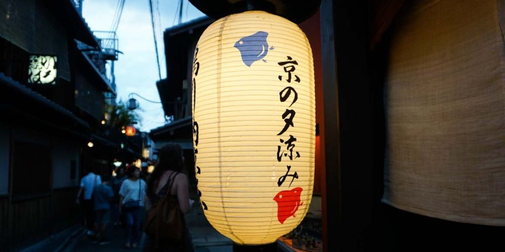 A simple guide to money when travelling in Japan